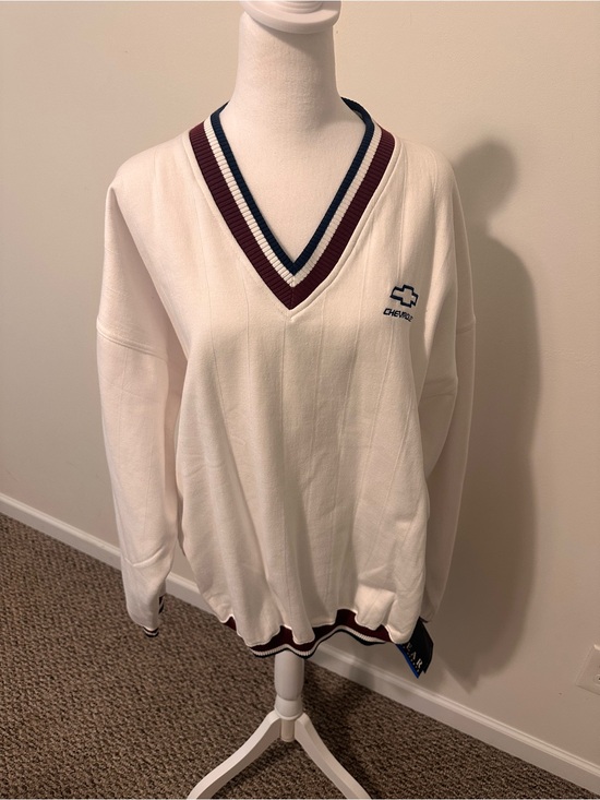 Gear For Sports Other - GEAR For Sports White V-Neck Chevrolet Logo Sweater with Navy Burgundy Size XXL